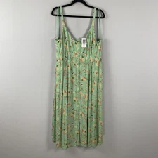 Torrid Super Soft Button-Front Skater Dress Size 3X Green Floral Hemlock