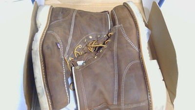 AMERICAN HERITAGE  6? TRAIL CRAZYHORSE SAFETY TOE  MOC TOE MAXWEAR 90