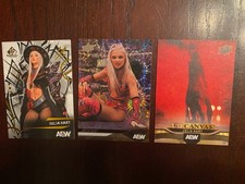 Julia Hart AEW Upperdeck lot