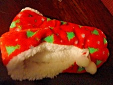 MERRY BRITE LADY SHERPA SLIPPERS SOAKS RED GREEN  INSIDE WHITE SIZE S/M 6-8 