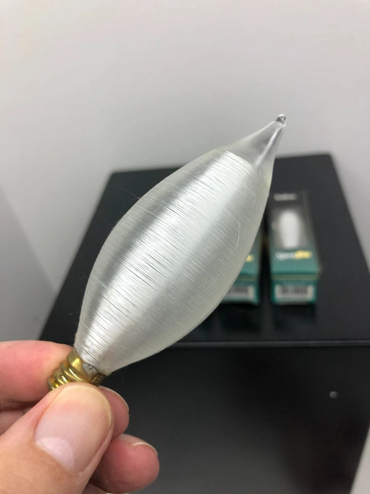 New Old Stock Set of 4 Halco Spun Glow 25 Watt Bulbs Candelabra Small Base C11 - Image 2 of 4