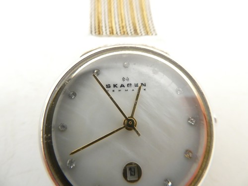 SKAGEN DENMARK QUARTZ LADIES WATCH STAINLESS STEEL GOLD PLATE ESTATE LOT - Picture 6 of 8
