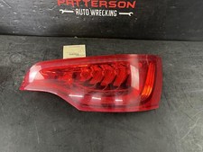 10-15 AUDI Q7 DRIVER LEFT GATE MOUNTED BRAKE STOP TAIL LIGHT LAMP 4L0945094G