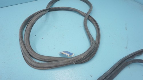 PORSCHE 356 , RUBBER SEAL LOT OF 7 , OEM , - Picture 8 of 12