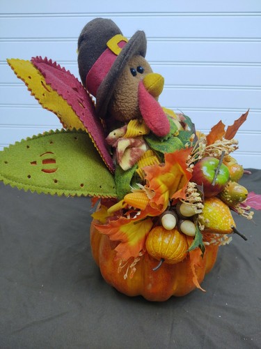Thanksgiving Turkey Handmade Autumn Fall Table Decor Shelf Sitter Pilgrim Wreath - Picture 4 of 7