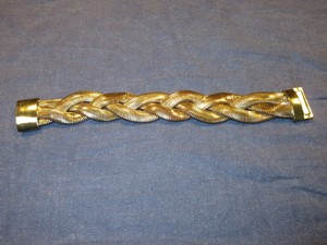 monet clasp