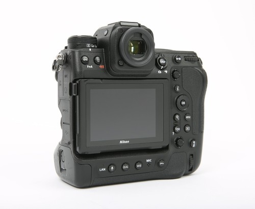 Nikon Z9 45.7MP Mirrorless Digital Camera (Body Only) 4K120p and 8K30p Video - Picture 9 of 11