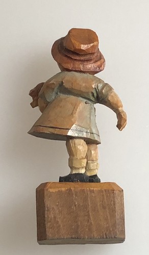 vintage hand carved And Painted Small Girl With Popy Dog Figure Folk Art - Picture 11 of 15