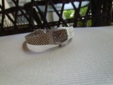 Rare!  Vintage 14kt Solid Gold DOXA Women's Watch (fine jewelry)