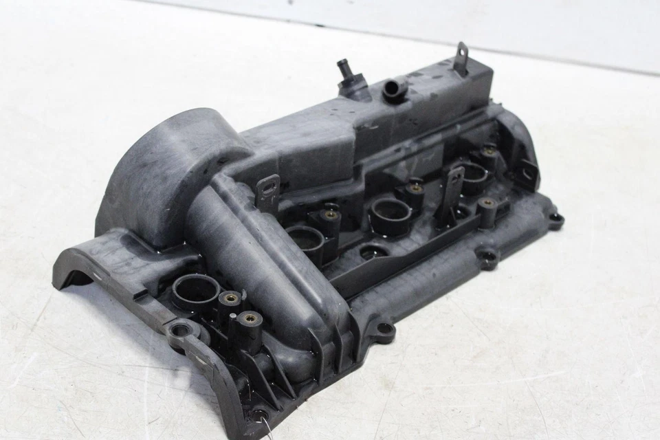 Cubierta válvula INFINITI QX80 16 17 18 19 20 21 22 23 Foto 4 de 4