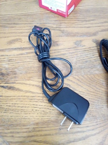 LG VX6100 Verizon Wireless Vintage Y2K Cell Phone IN BOX/PAPERWORK/ CAR CHARGER - Picture 16 of 16