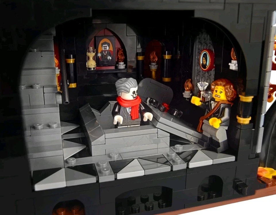 LEGO BrickLink Adventure in Transylvania #910049 Brand New Factory Sealed - Image 2 of 4