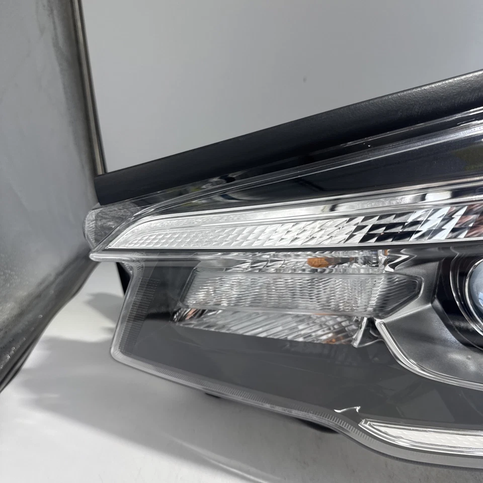 2019-2021 SUBARU FORESTER FARO DELANTERO IZQUIERDO LADO CONDUCTOR LUZ LED LÁMPARA OEM Foto 3 de 4