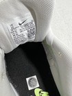 Foto 11 di 15
