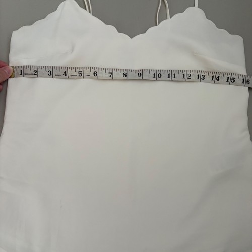 J.Crew Ivory Scalloped Neckline Cami Top Size 00 Sleeveless Casual Layering - Picture 5 of 7
