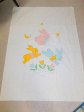 Vintage Vogart timbrato per ricamo TINTO CULLA BAMBINO COPERTA PANNELLO CONIGLIETTI