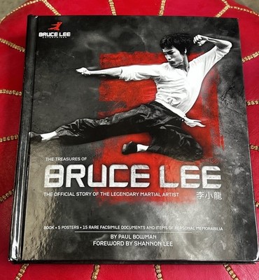 The Treasures of Bruce Lee Official Story HC w/ Memorabilia 1 Insert Missing