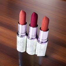 MAC  M·A·CXIMAL MATTE LIPSTICK  METAMORPHOS...