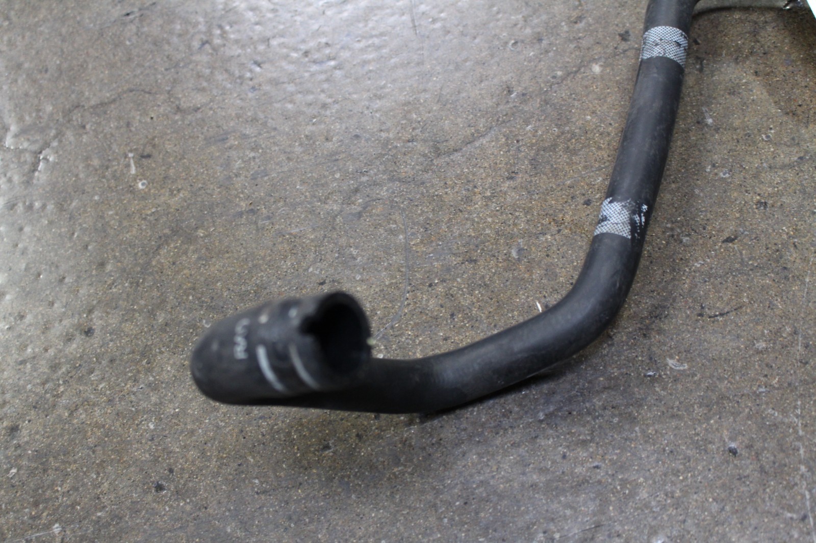 Maserati Ghibli, Quattroporte, Coolant Hose, Used, P/N 670003298