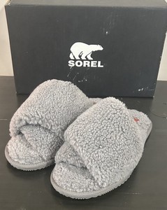 Sorel Size 7 Go Women's Mail Run Slippers Shoes Fluffy Quarry Gray