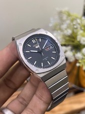 Rare Vintage Seiko 5 7009-8370 Automatic Cushion Case Men's Watch
