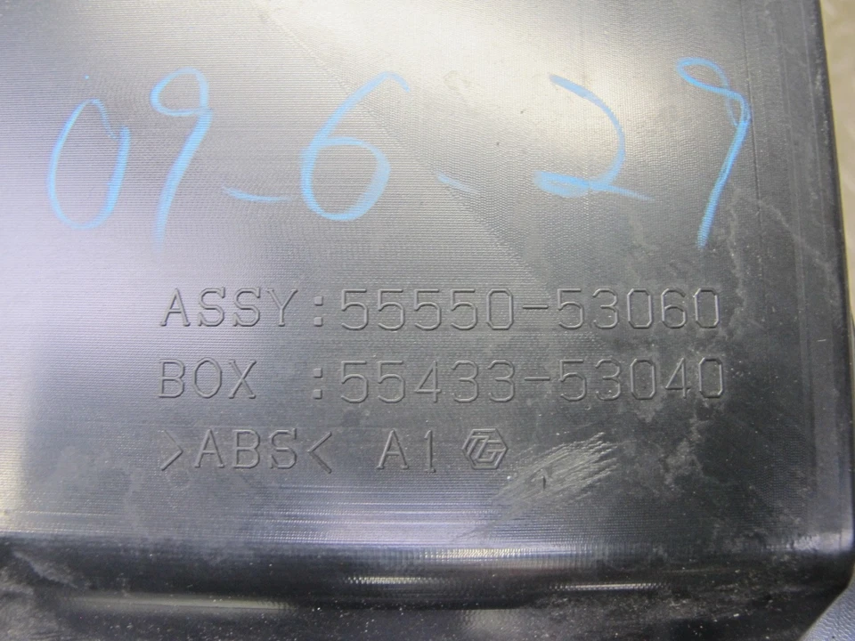 06-11 LEXUS IS350 IS250 GUANTERA TABLERO ALMACENAMIENTO NEGRO 55550-53060 OEM Foto 3 de 4