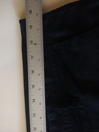 Volcom Shorts Men's 38 Black Chino Flat Front Casual Summer Travel Beach - Picture 4 of 8