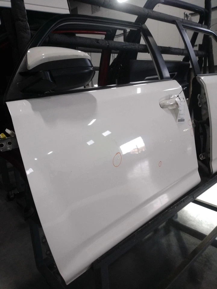 Conjunto de puerta delantera izquierda usado se adapta a: Toyota 2016 4 Runner ventanas eléctricas Foto 2 de 4