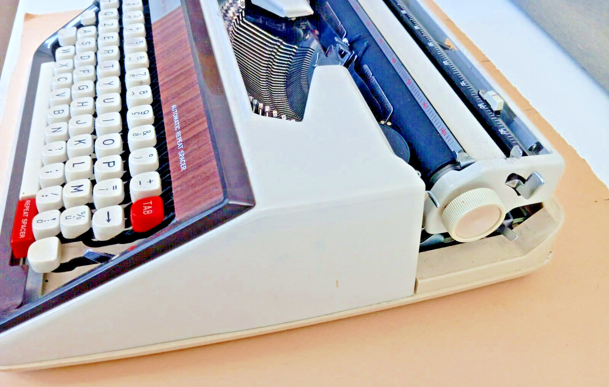 Nastro Macchina Scrivere Brother Nastro Brother GX6750 Per Macchina Da Scrivere E Nastro Correttore - Ricambio Originale BRT 1030 Ricambio Nastro - Foto 6