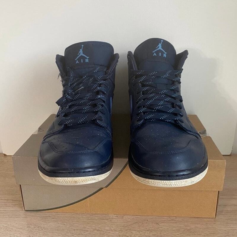 2017 Nike Air Jordan 1 Retro Mid Obsidian University Blue Men Sneakers- SZ 13 2017 Nike Air Jordan 1 Retro Mid Obsidian University Blue  main image 3