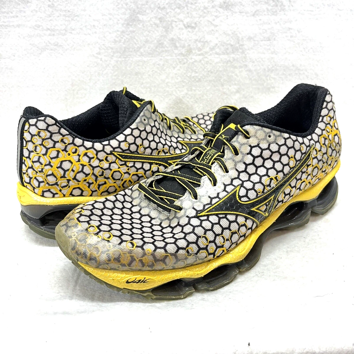 Mizuno Wave Prophecy 3 Men Size US 12 - Yellow Honeycomb Running