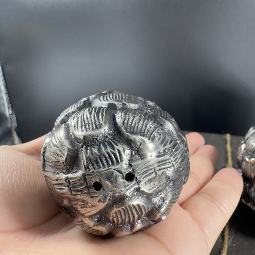 Vagabond House Farmer Market Pewter Metal Artichoke Salt and Pepper New In Box - 第 9/17 張圖片