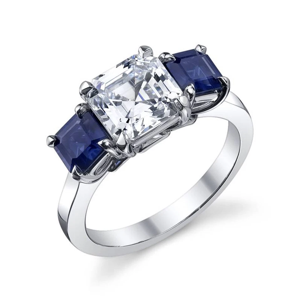 Anillo de compromiso de plata 925 hecho a mano de tres piedras con corte Asscher creado en laboratorio Foto 4 de 4