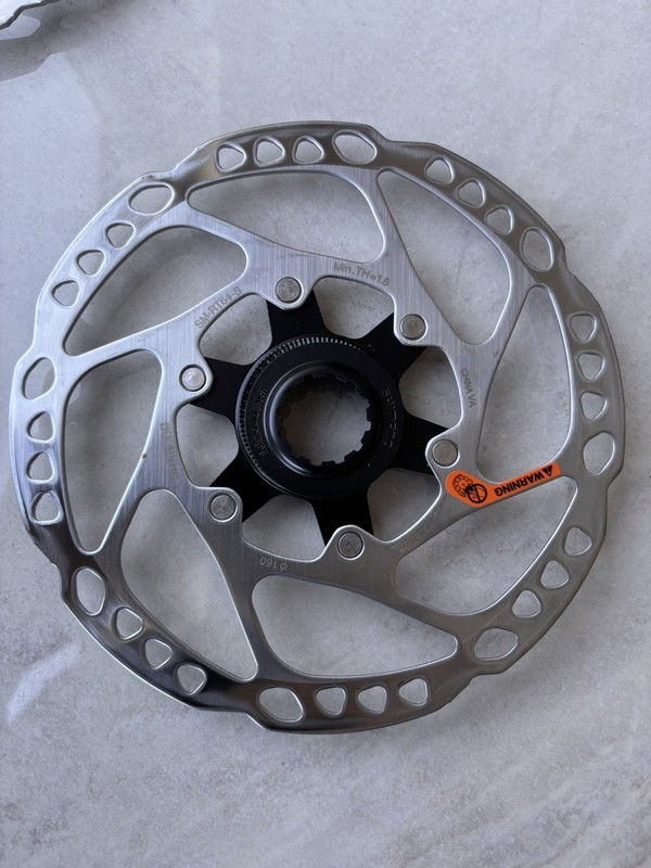 Shimano SM-RT64 Deore Centre-Lock MTB Bike Disc Rotor 160mm including lock ring 