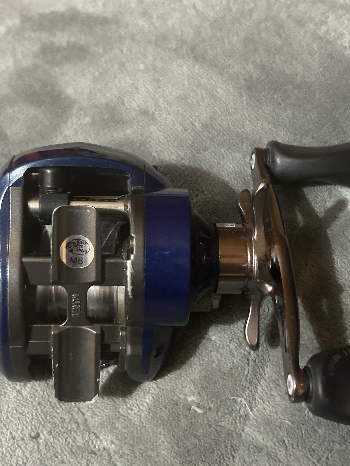 BASS PRO SHOPS Rick Clunn Left Hand Fishing Reel-6:4:1 Gear Ratio-8 Ball Bearing