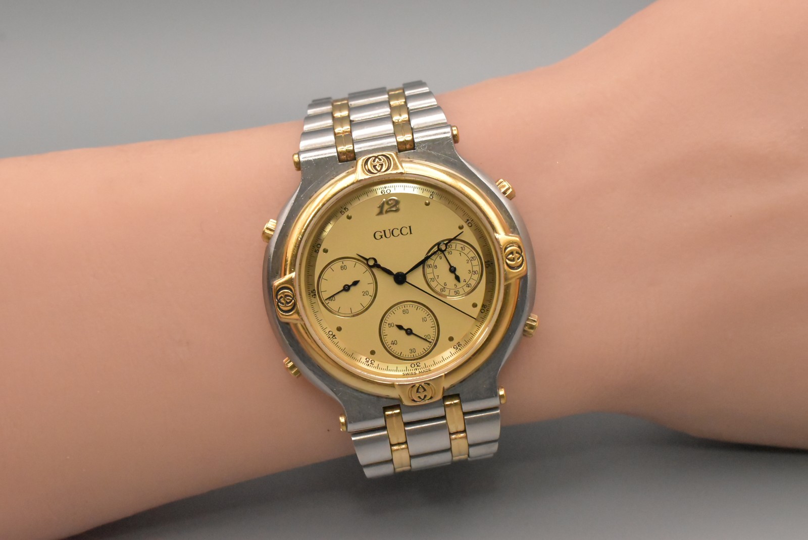 New Batt. "N MINT" Vintage GUCCI 9400 Chrono Gold Dial180mm Men's Watch JAPAN image 5