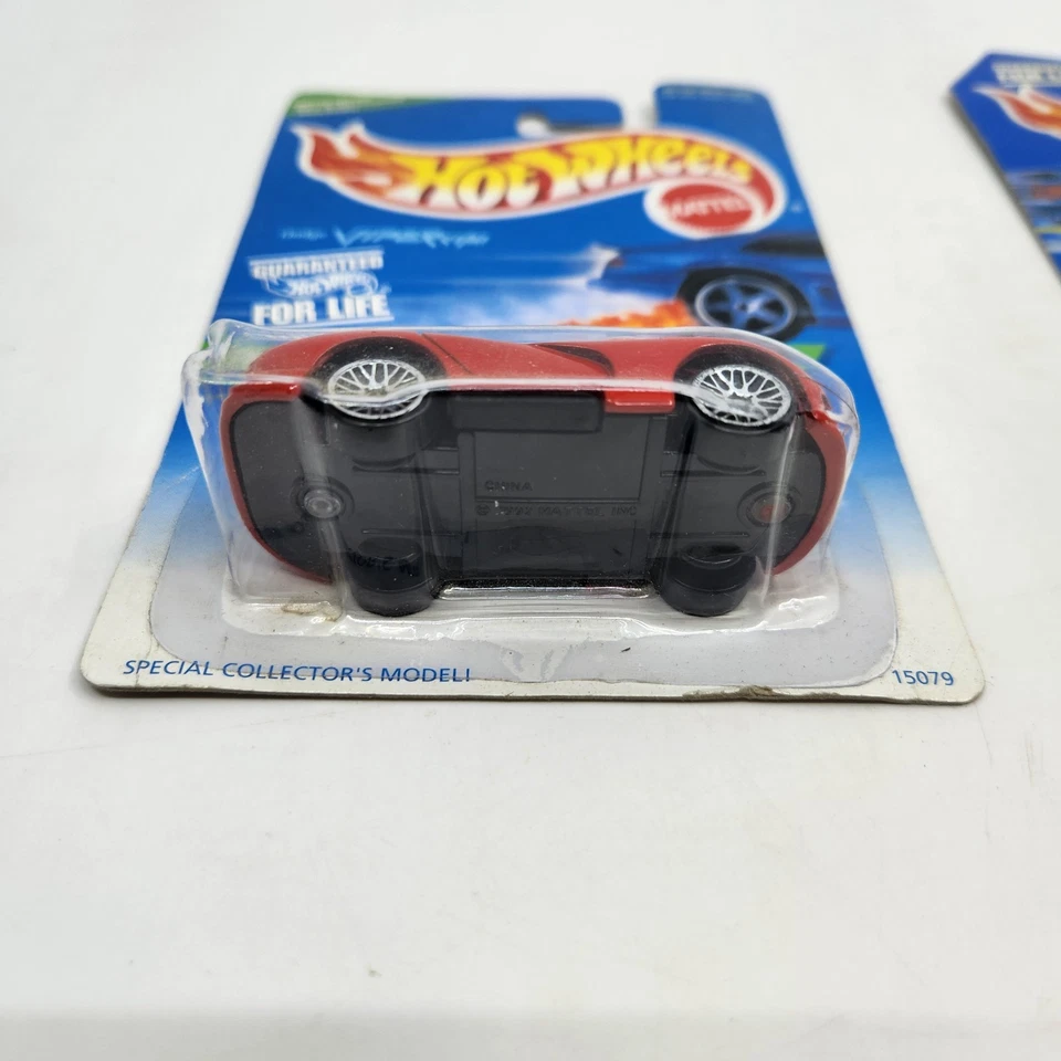2 Hot Wheels Treasure Hunt Series 1996 #433 Viper 1999 #930 T Bird Stocker LEER Foto 4 de 4