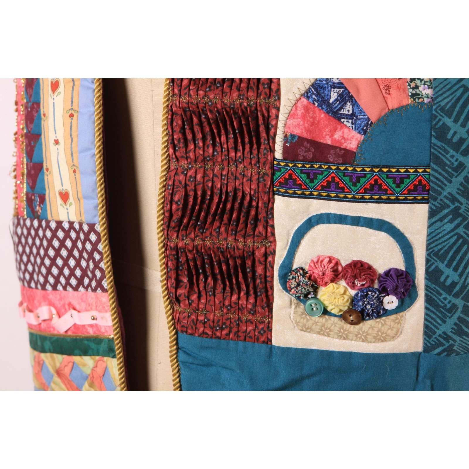 1980s Multi-Colored Patchwork Quilt Heart Sleevel… - image 6