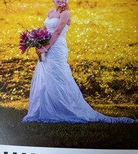 Wedding dress Preowned and cleaned Size 12
