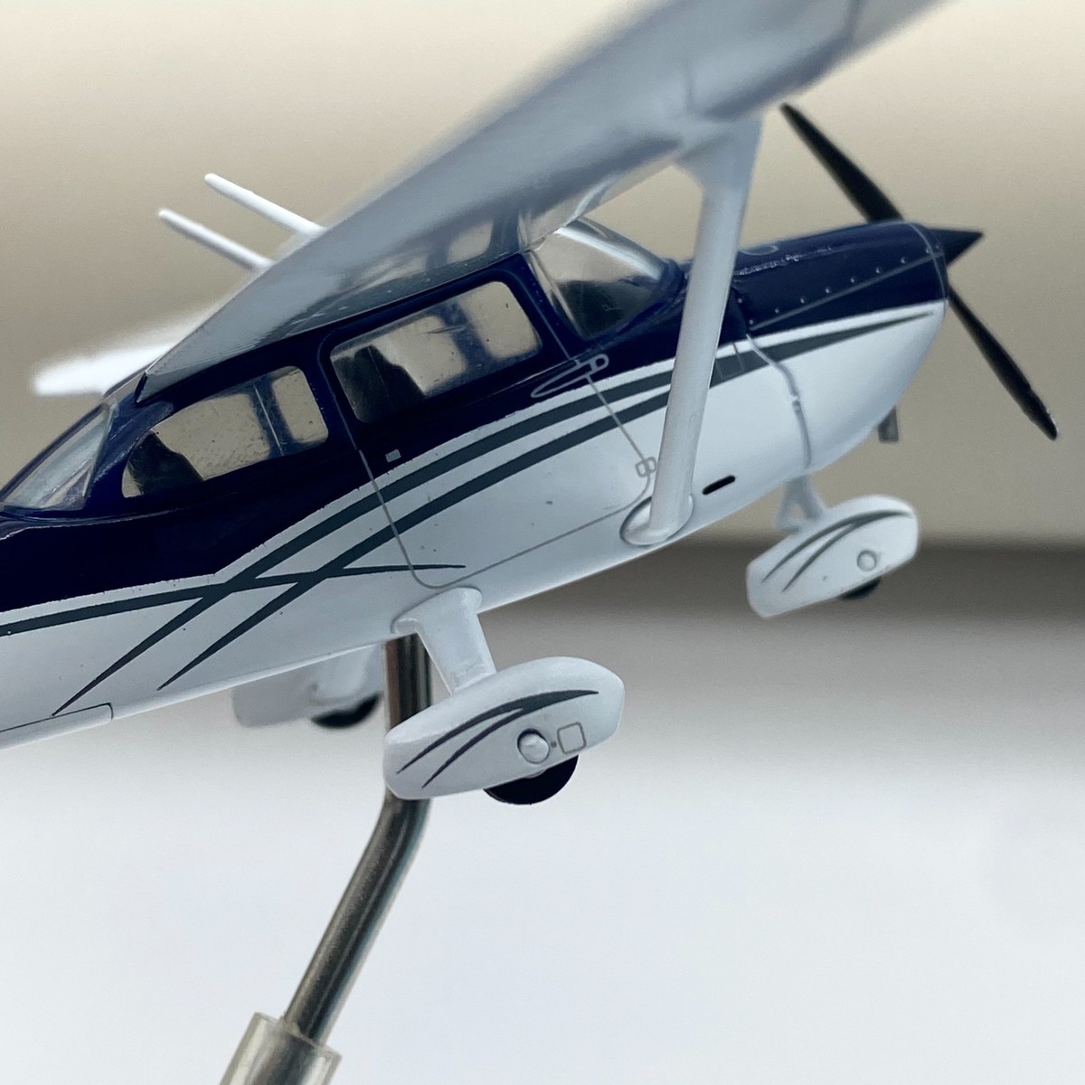 Model Cessna 172 Skyhawk N46418 1:72 GeminiJets GGCES016 | eBay