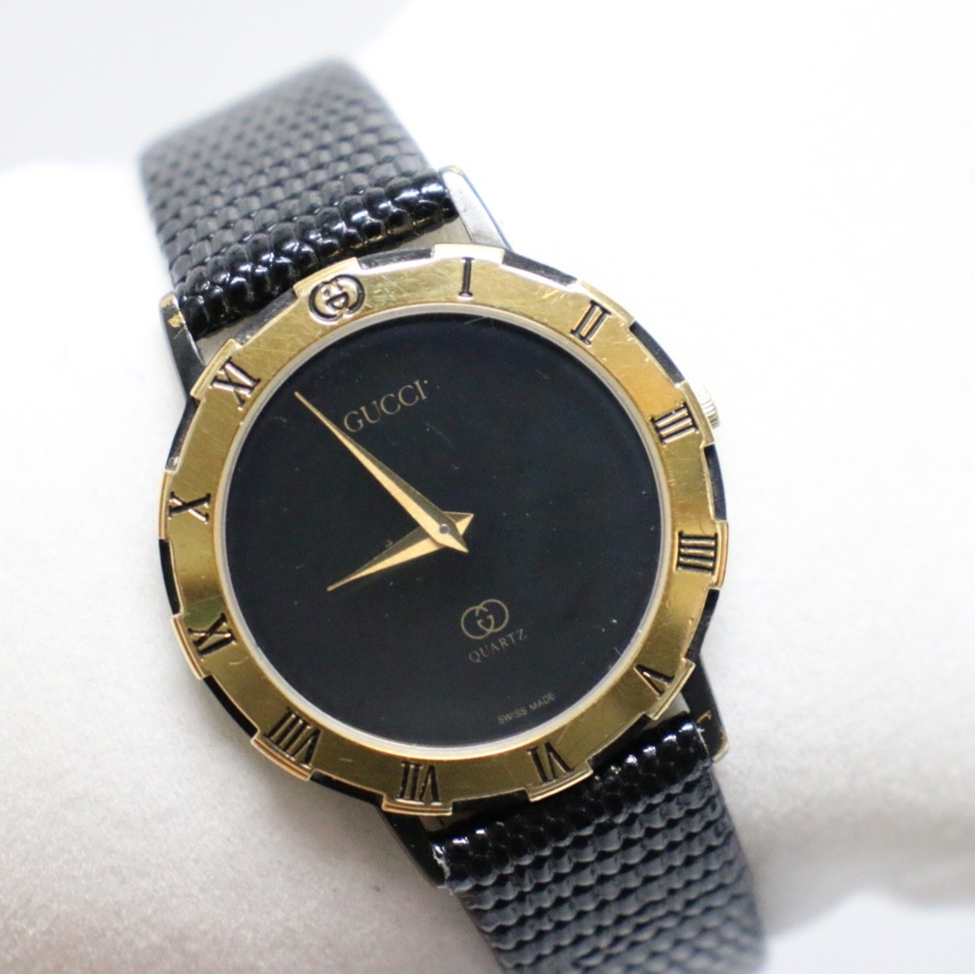 Gucci 3200M Watch Men 33mm Black Dial Gold Black Tone Round