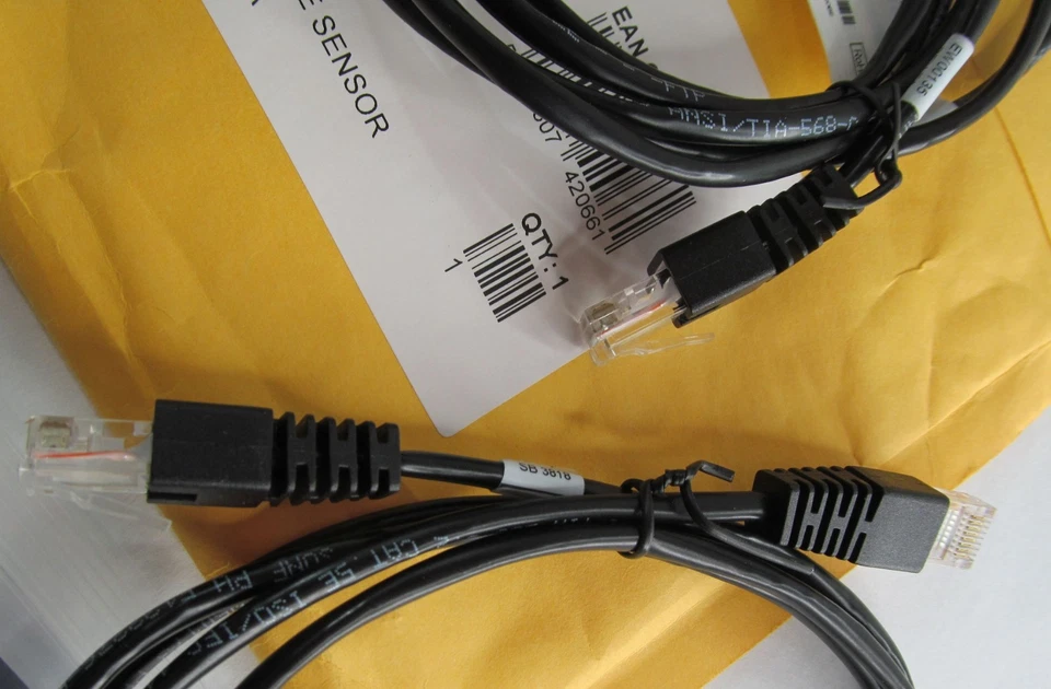 NUEVO SENSOR DE TEMPERATURA NVENT ENLOGIC EA9102 PARA PDU/CENTRO DE DATOS/RACK DE SERVIDORES Foto 4 de 4