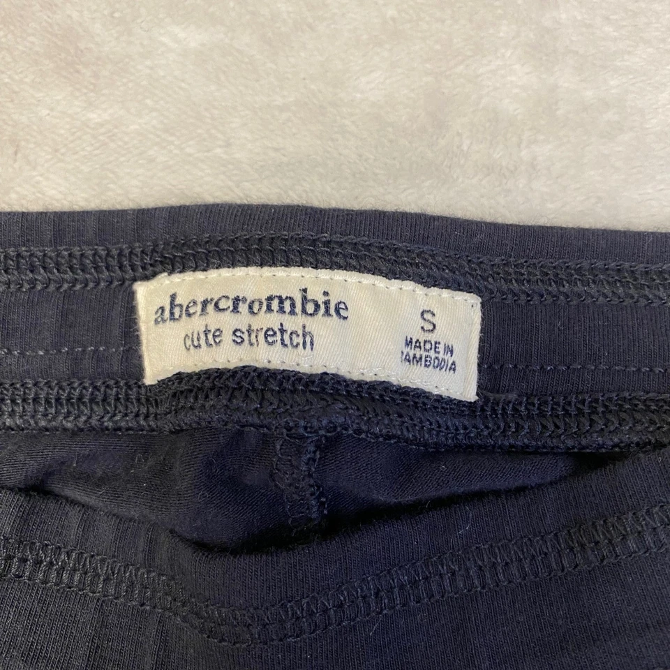 Leggings Abercrombie Kids azul marinho mistura de algodão tamanho P nova com etiquetas - Imagem 2 de 4