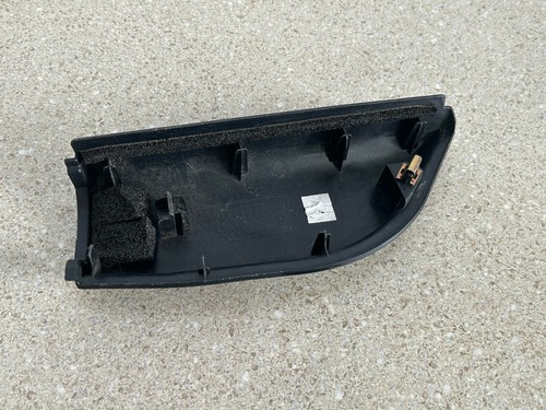 2005-2010 Honda Odyssey Front Right Side Inner Corner Mirror Cover Trim OEM - Picture 3 of 3