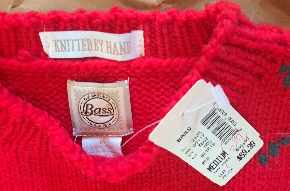 Christmas Holiday Pullover Sweater Unisex 100% Wool Hand Knit