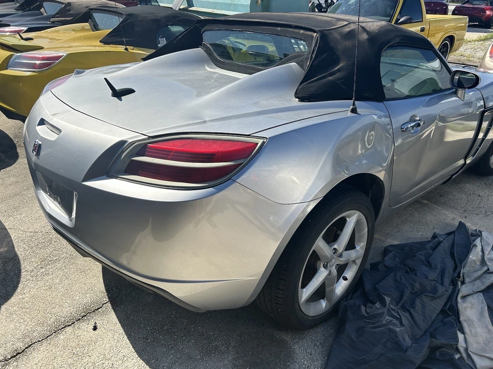 PARAGOLPES DELANTERO SATURN SKY 2007-2011 COMPLETO OEM ORIGINAL PLATEADO⭐️⭐️⭐️ Foto 4 de 4