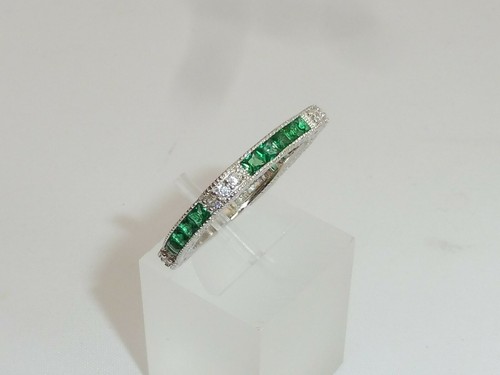 Ladies Victorian Design 925 Sterling Silver Emerald White Sapphire Eternity Ring - Picture 12 of 12