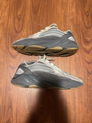 Size 9.5 - adidas Yeezy Boost 700 V2 Tephra
