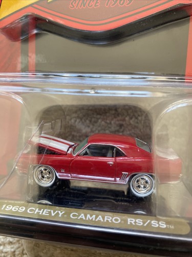 Chevy Camaro RS/SS 2007 JOHNNY LIGHTNING 1:64 1/1000 Chase Whitewalls 1969 - Imagen 3 de 11