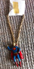 VINTAGE 1978 TM c DC COMICS ORIGINAL SUPERMAN PENDANT NECKLACE WITH CHAIN
